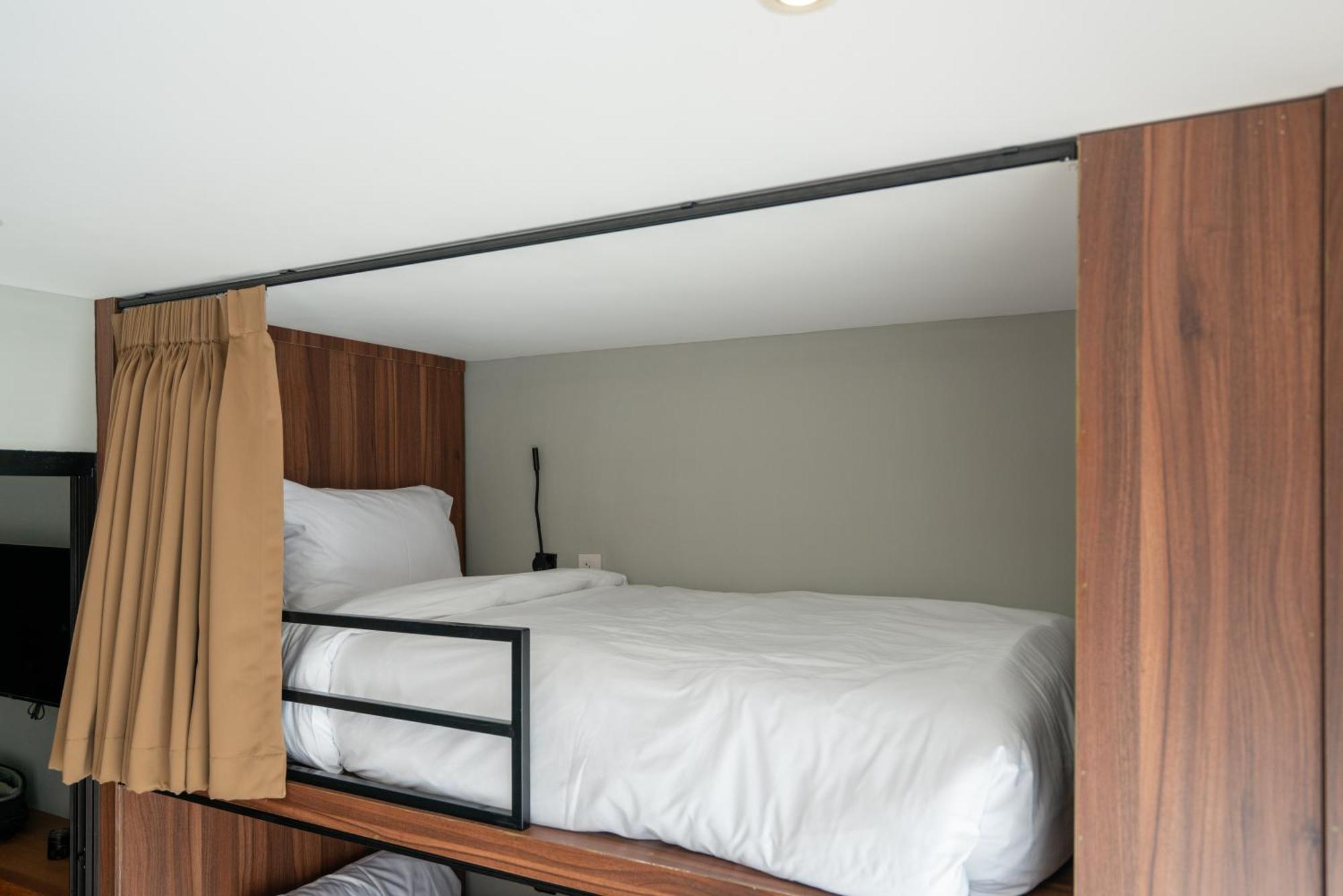 Woodstory Boutique Hotel Μπανγκόκ Εξωτερικό φωτογραφία
