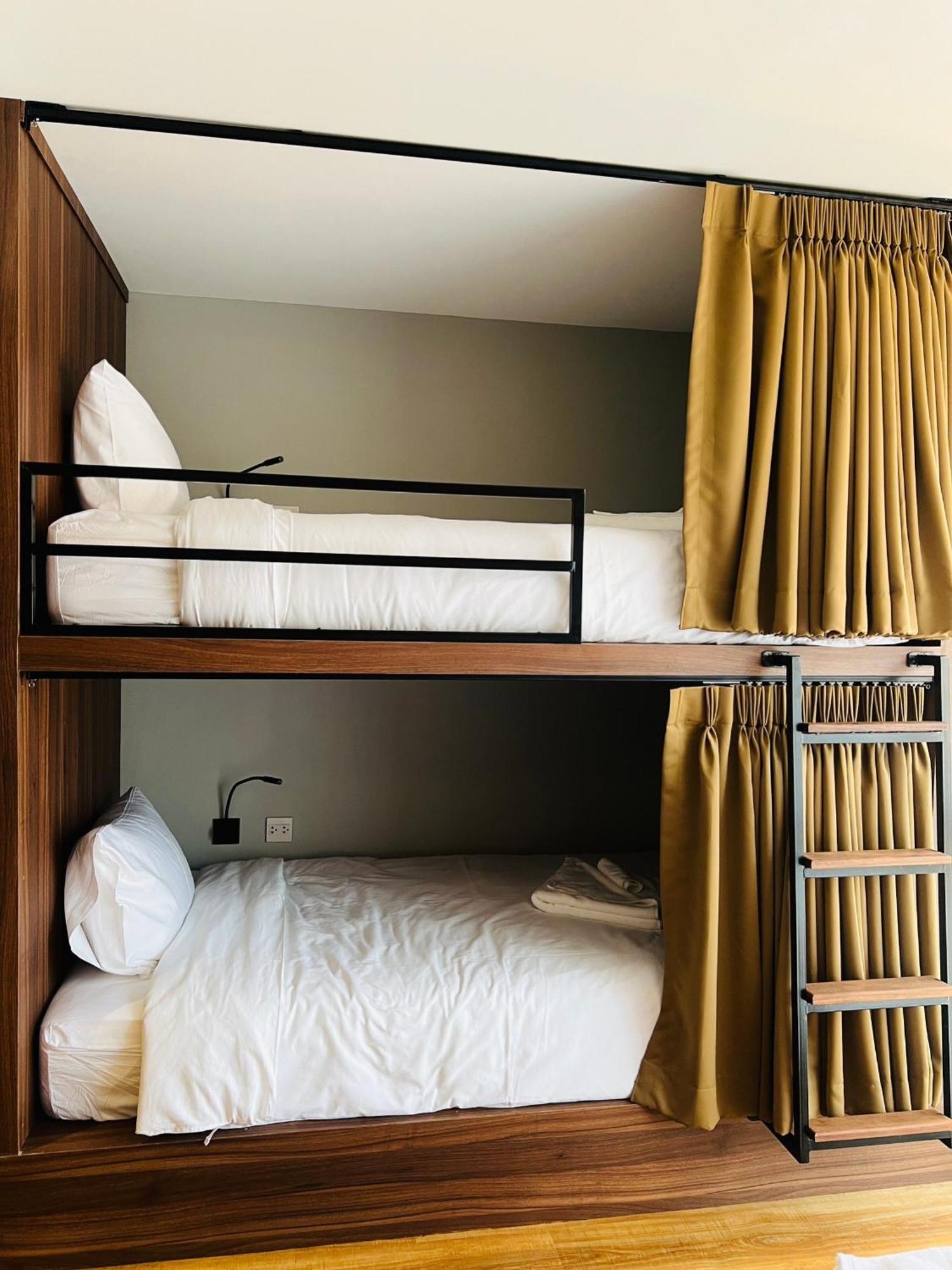 Woodstory Boutique Hotel Μπανγκόκ Εξωτερικό φωτογραφία